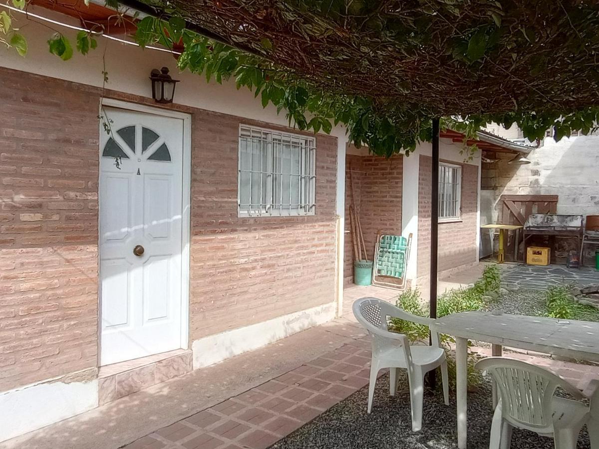 Cabanas De Descanso Centricas Cosquin Exterior photo